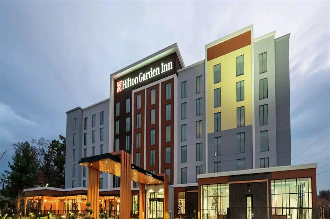 Hilton Garden Inn Pomona, Ca Exterior photo